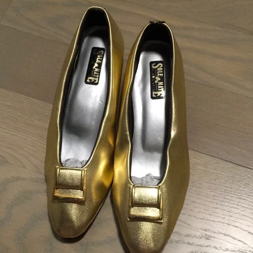 Gold shoes